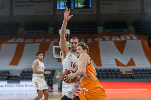 被球迷讨论 被球迷讨论