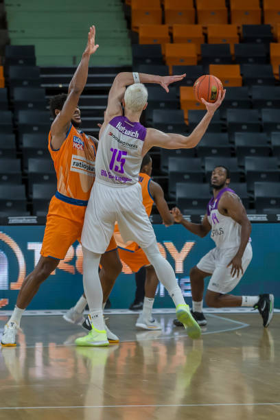 的比赛中 的比赛中